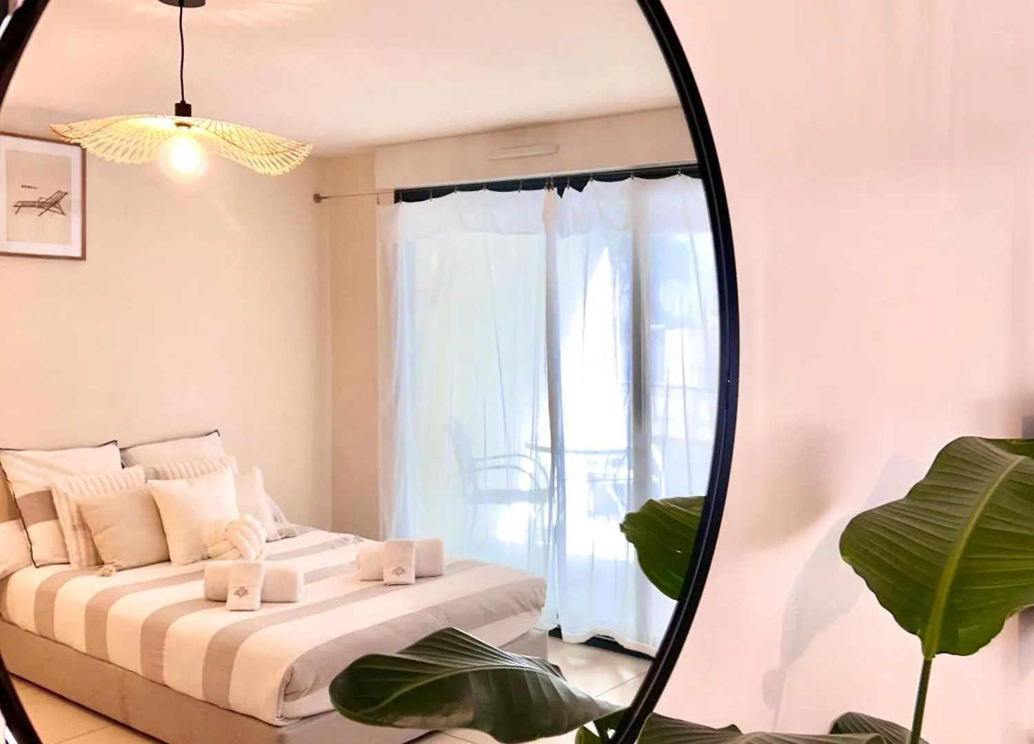 Studio Neuf - Portes De Monaco - Confort - Wifi - Clim Apartment