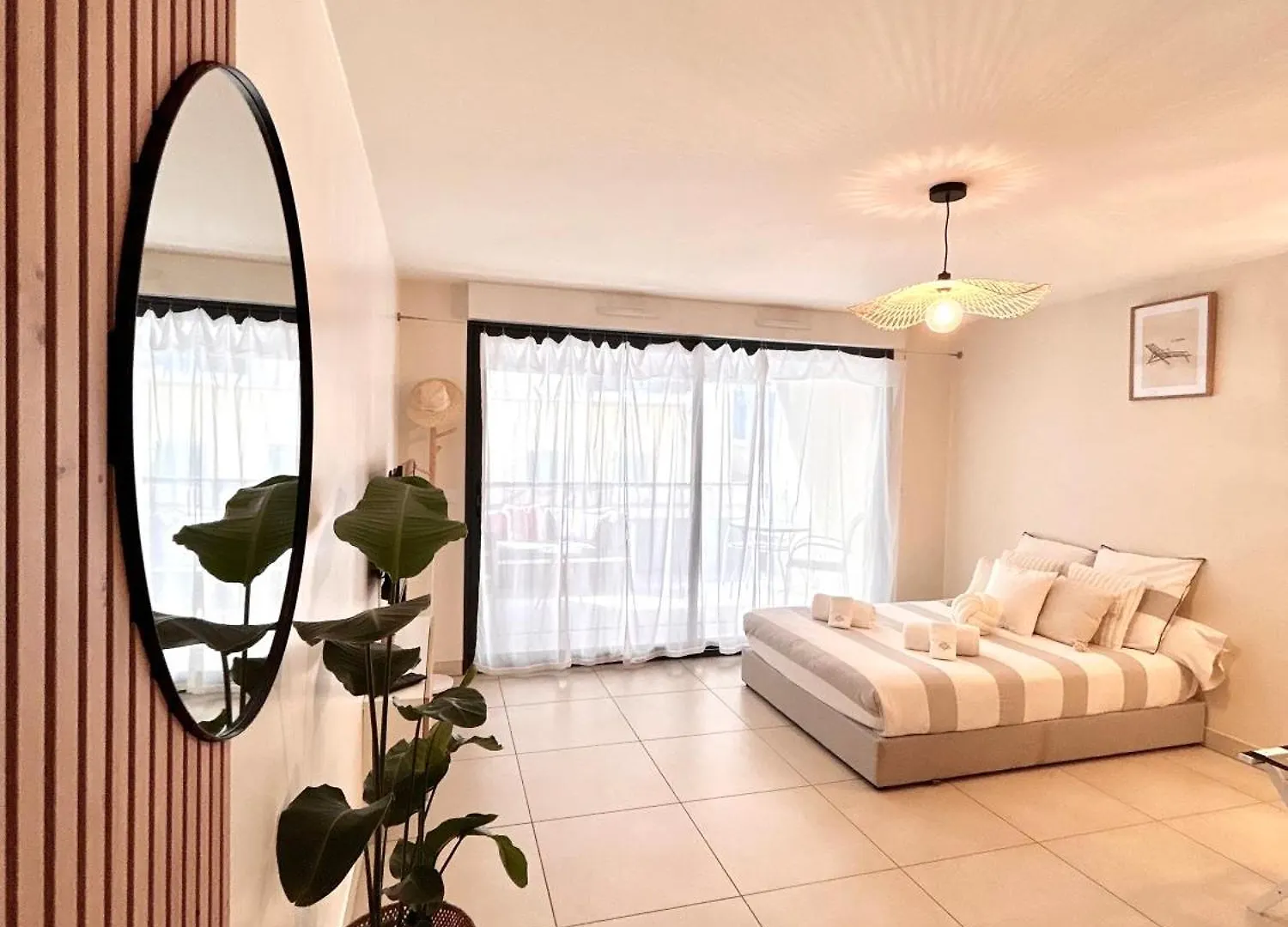 Studio Neuf - Portes De Monaco - Confort - Wifi - Clim Monaco